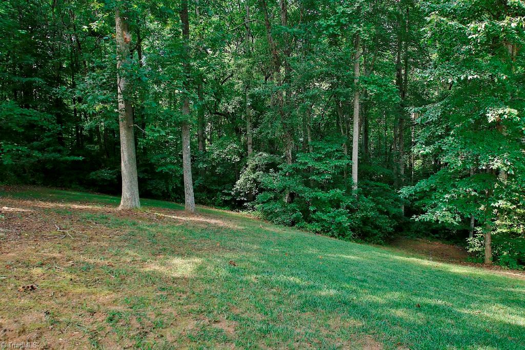 8200 Chestershire Road Oak Ridge, NC 27310 - Photo 22 of 25