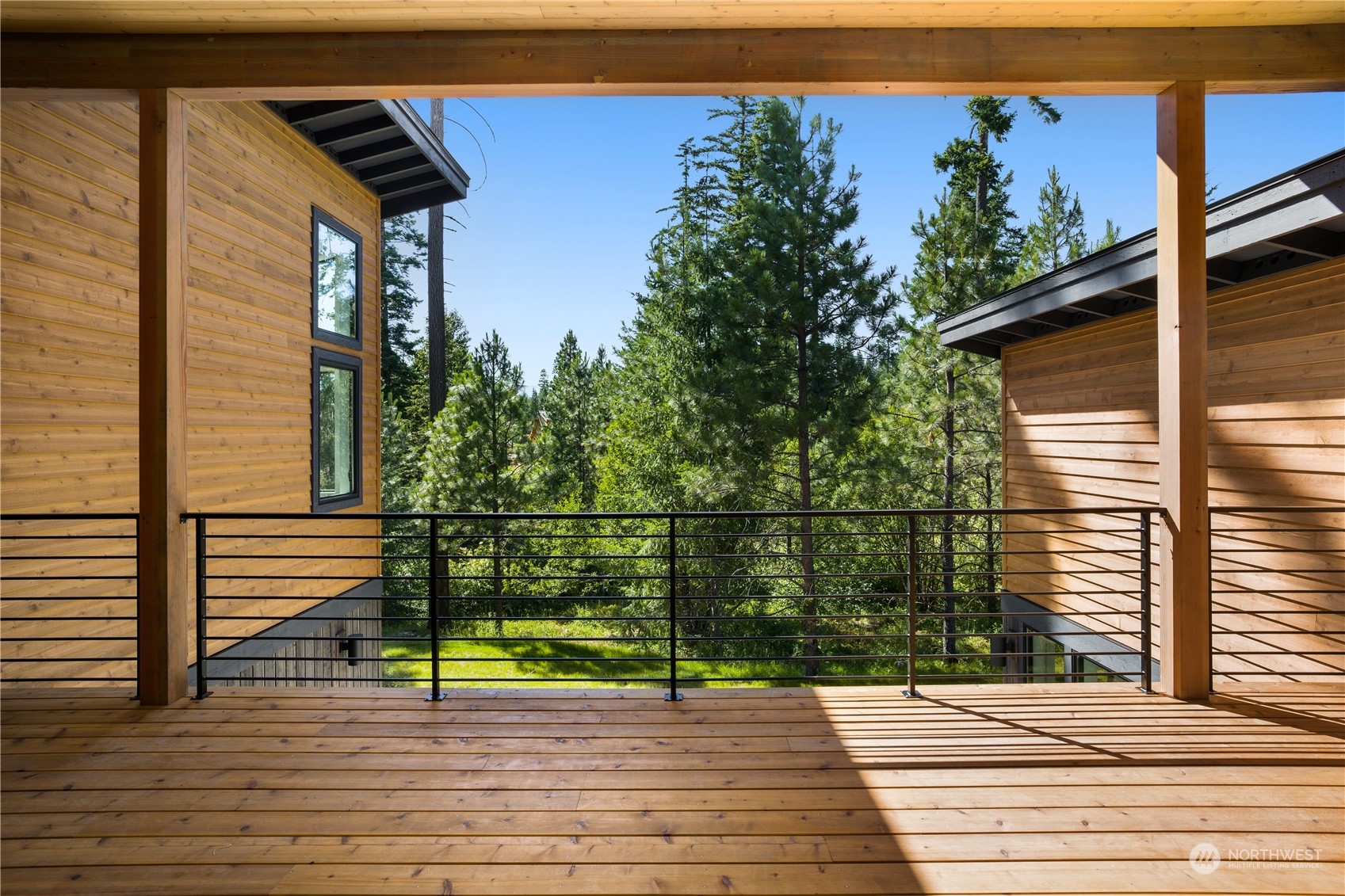 21 Kokanee Loop Cle Elum, WA 98922 - Photo 18 of 35 a view of outdoor space and deck