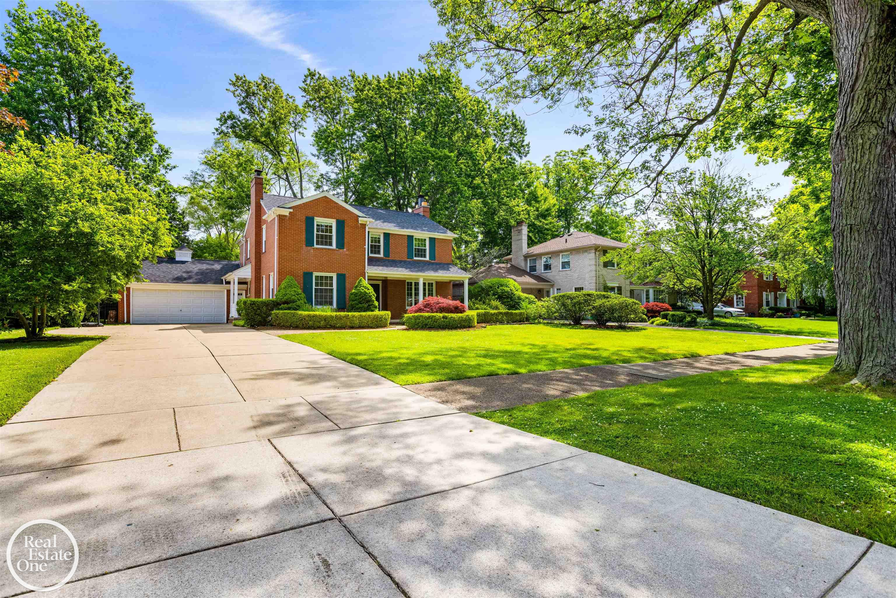 1022 Whittier Road Grosse Pointe Park, MI 48230 - Photo 5 of 57