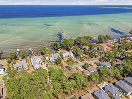 $1,395,000 | 186 Bayshore Drive, Miramar Beach, FL 32550
