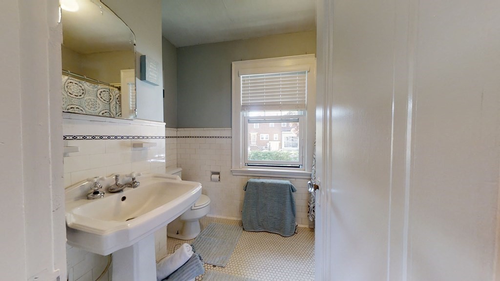 35 Hurd Road Belmont, MA 02478 - Photo 17 of 19 Gallery Image 17