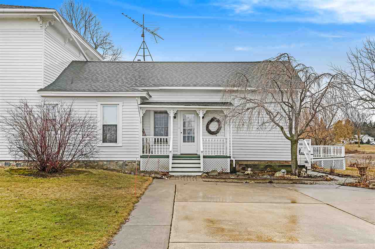 1948 South Ringle Road Vassar, MI 48768 - Photo 2 of 33