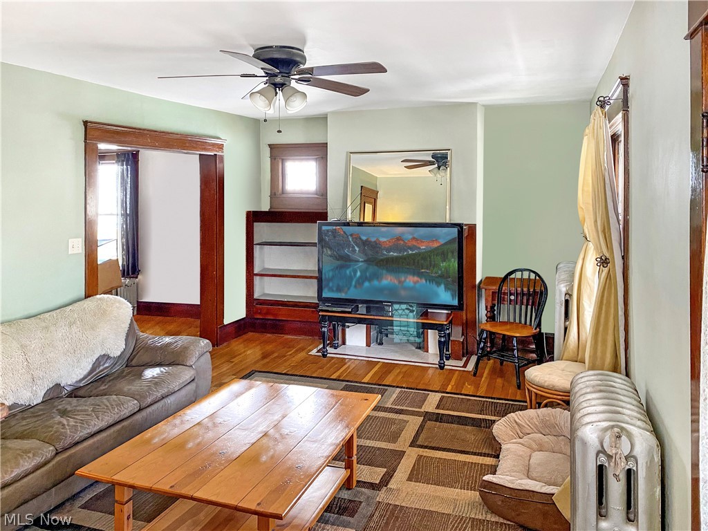 2558 Kendall Road Cleveland, OH 44120 - Photo 3 of 9 Gallery Image 3