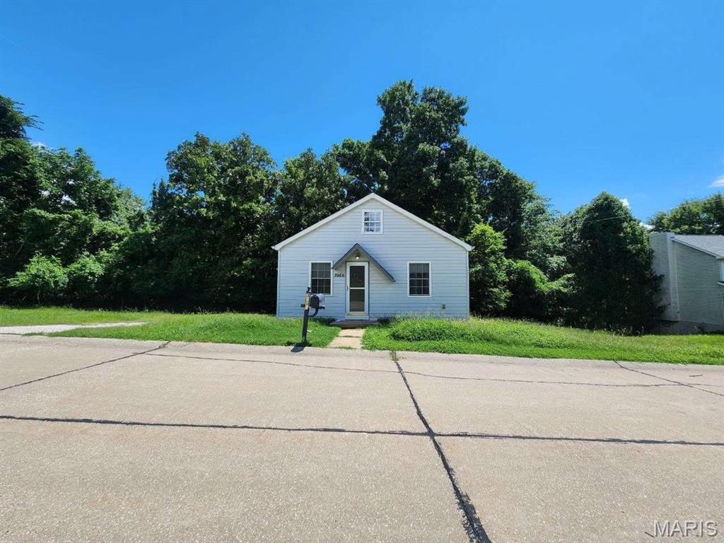 3966 Kleinschmidt Road Arnold, MO 63010 - Photo 2 of 15
