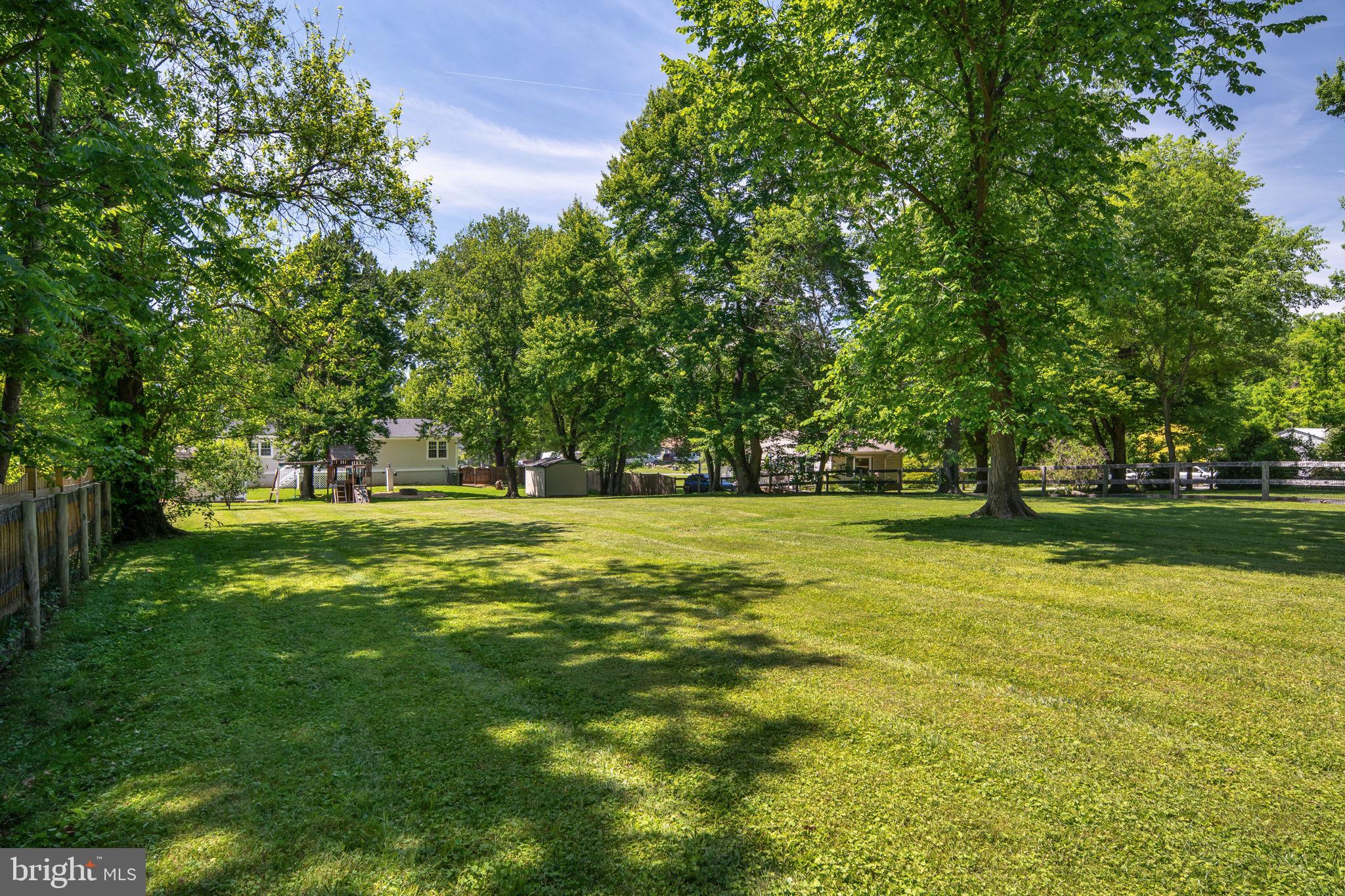 22202 Newlin Mill Road Middleburg, VA 20117 - Photo 31 of 37