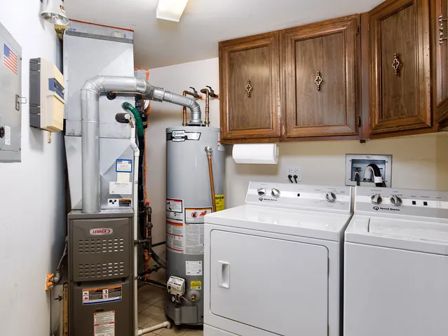 $239,900 | 932 Coach Road, Unit 8, Palatine, IL 60074