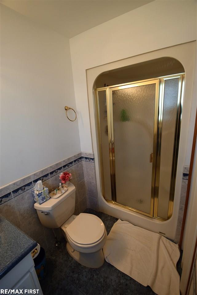 2833 Pointe Tremble Road Algonac, MI 48001 - Photo 34 of 43 31341933-33.JPG