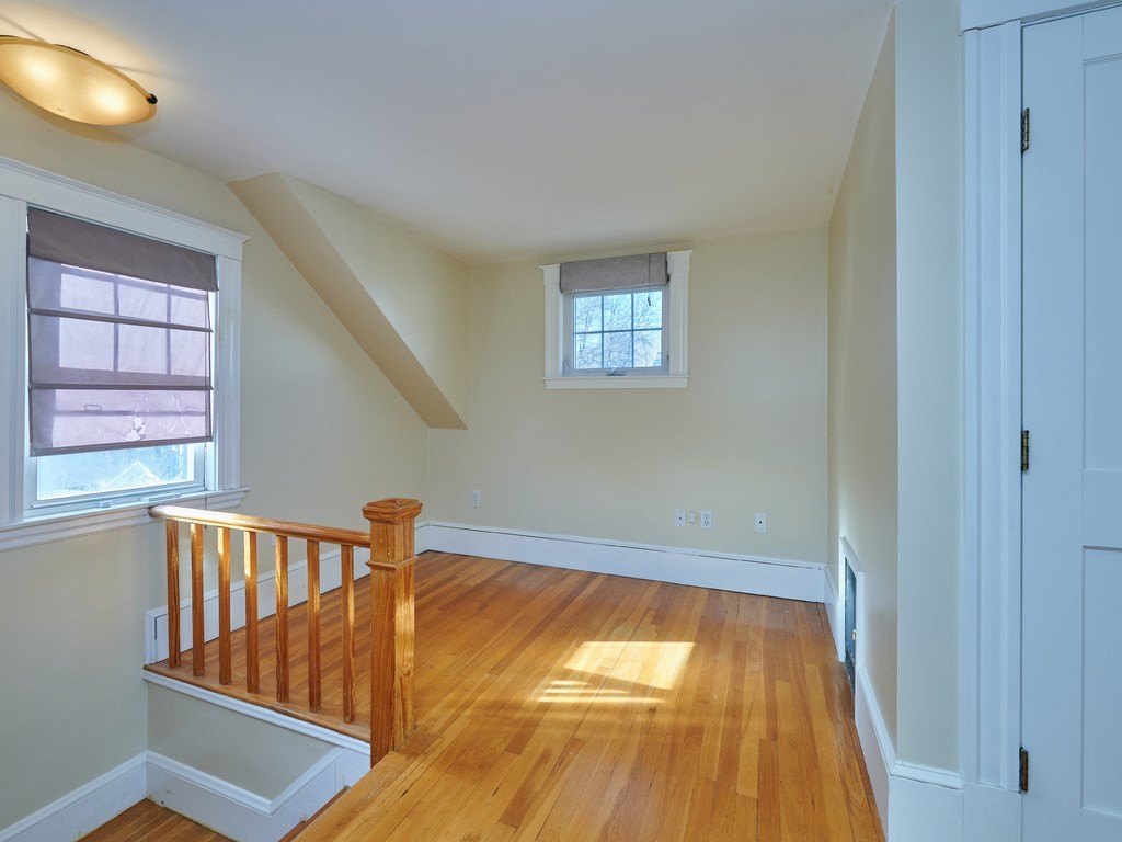 38 Endicott Road Stoneham, MA 02180 - Photo 17 of 27 Gallery Image 17
