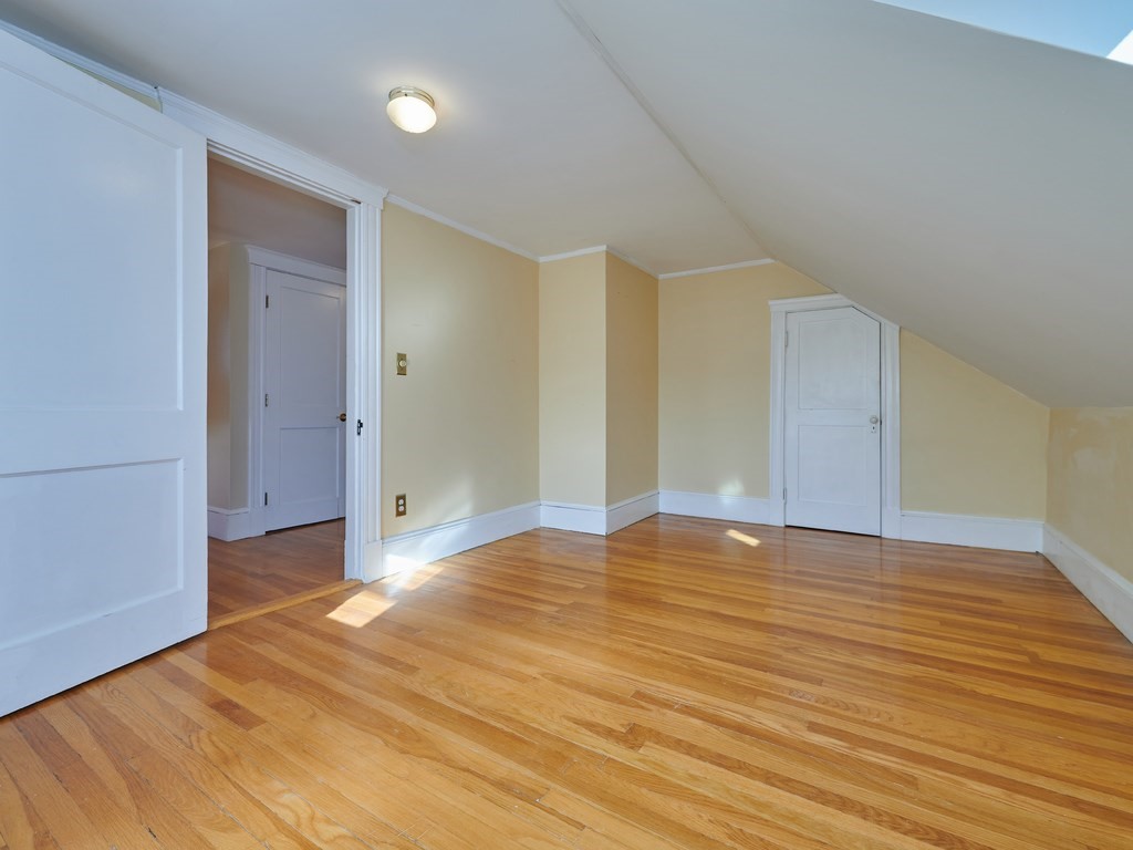 38 Endicott Road Stoneham, MA 02180 - Photo 19 of 27 Gallery Image 19