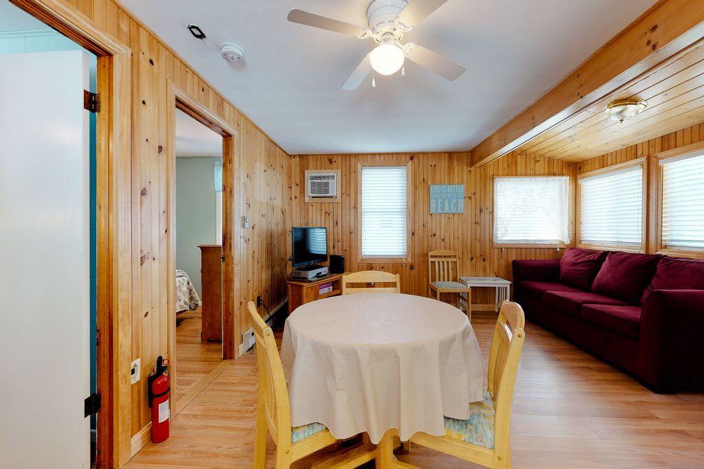 f498ed76-ff25-4421-b64c-a2f2e56fcb3c.f10