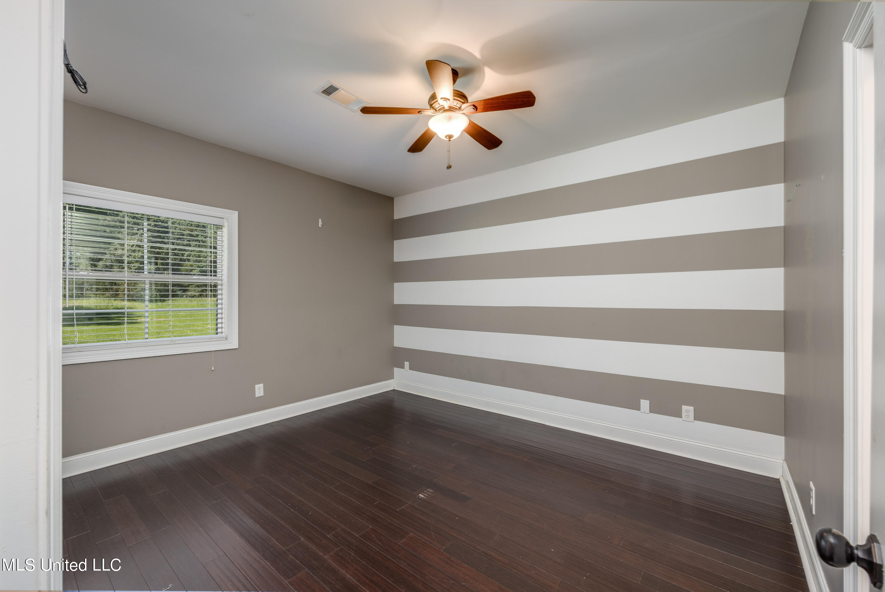 15141 I-55 South Frontage Road Terry, MS 39170 - Photo 16 of 23 room 3