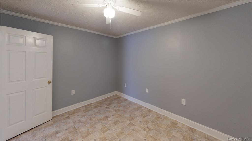 540 Robinhood Road, Unit 25 Maiden, NC 28650 - Photo 16 of 27 Gallery Image 16