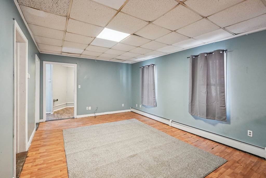 355 Main Street Clinton, MA 01510 - Photo 17 of 37 Gallery Image 17