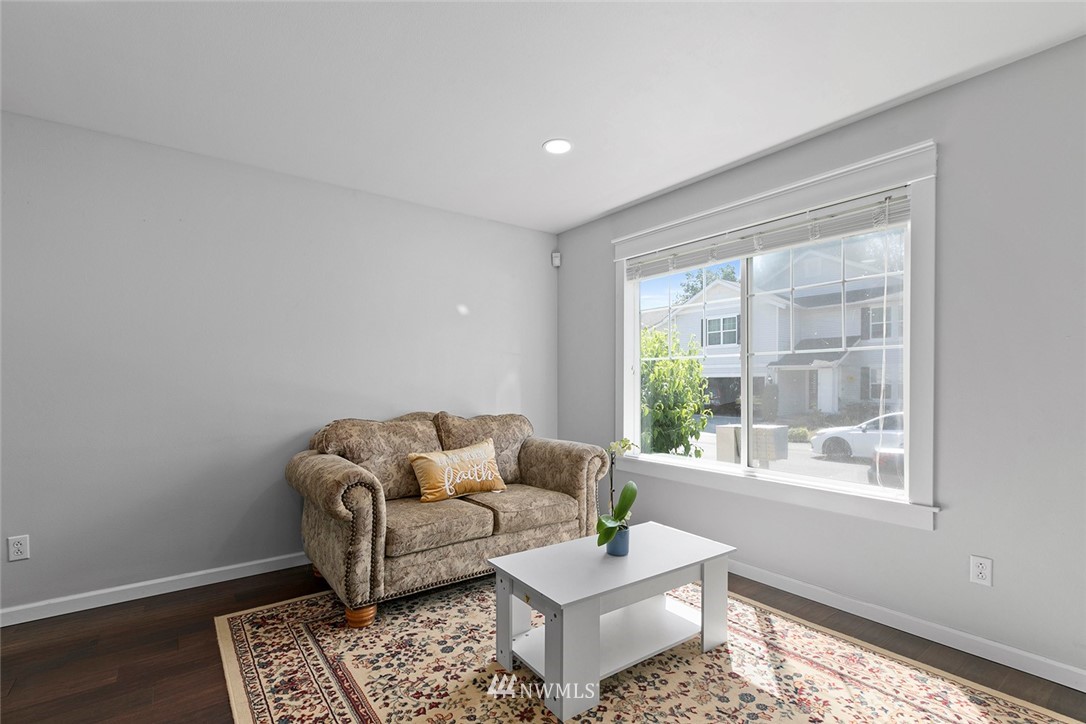 18805 1st Place West Bothell, WA 98012 - Photo 2 of 31 Gallery Image 2