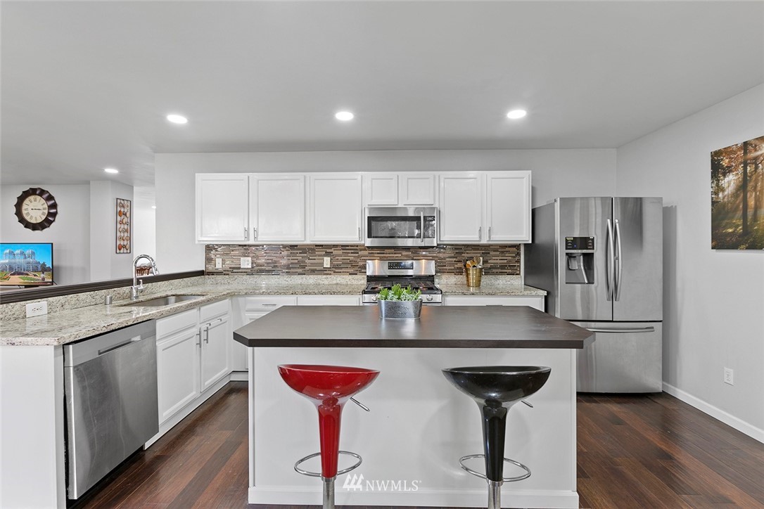 18805 1st Place West Bothell, WA 98012 - Photo 12 of 31 Gallery Image 12