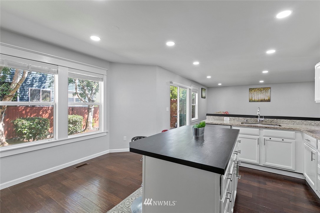 18805 1st Place West Bothell, WA 98012 - Photo 16 of 31 Gallery Image 16