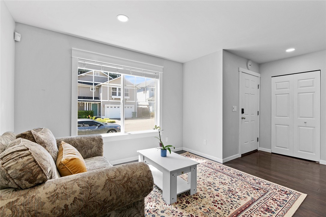 18805 1st Place West Bothell, WA 98012 - Photo 3 of 31 Gallery Image 3