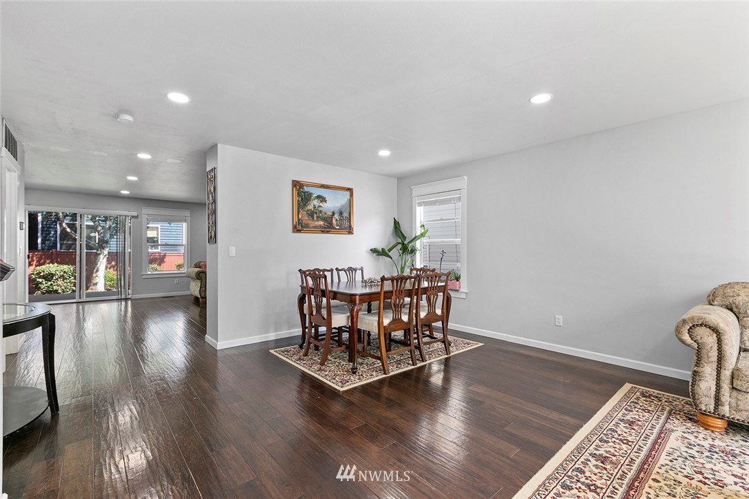 18805 1st Place West Bothell, WA 98012 - Photo 4 of 31 Gallery Image 4