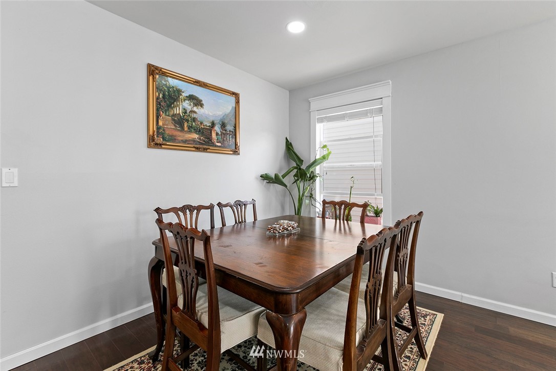 18805 1st Place West Bothell, WA 98012 - Photo 5 of 31 Gallery Image 5