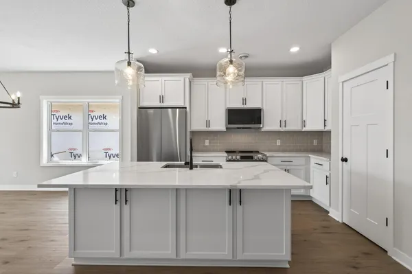 $454,900 | 12745 292nd Street, Lindstrom, MN 55045