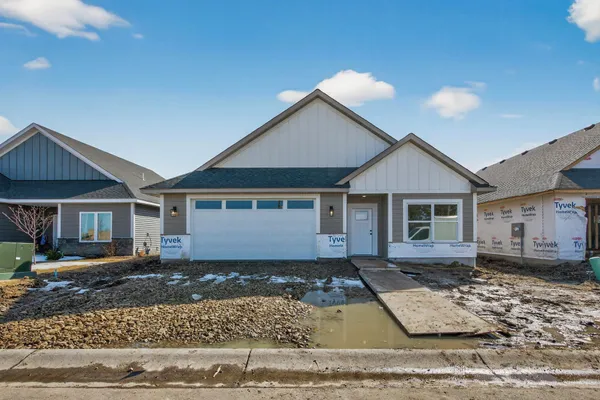 $454,900 | 12745 292nd Street, Lindstrom, MN 55045