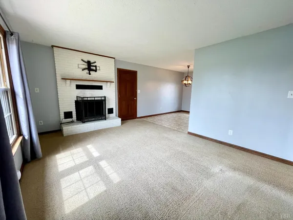 $239,900 | 1117 Granite Drive, Bedford, VA 24523