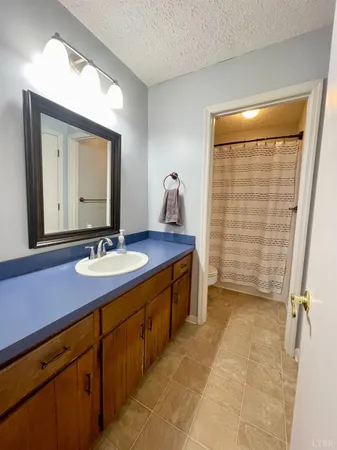 $239,900 | 1117 Granite Drive, Bedford, VA 24523