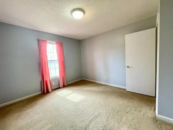 $239,900 | 1117 Granite Drive, Bedford, VA 24523