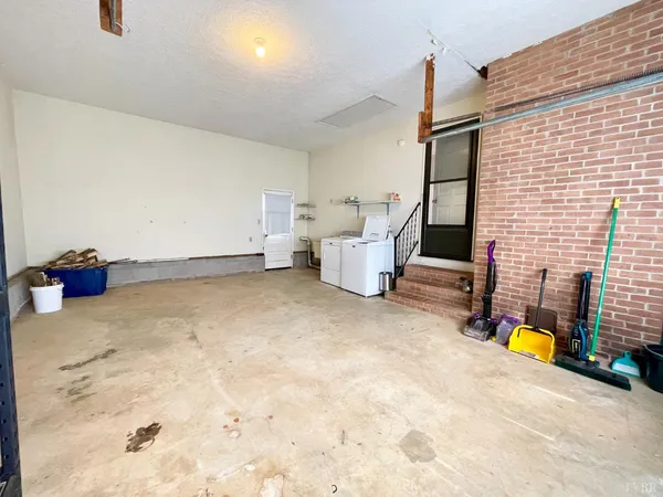 $239,900 | 1117 Granite Drive, Bedford, VA 24523