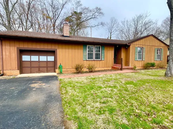 $239,900 | 1117 Granite Drive, Bedford, VA 24523