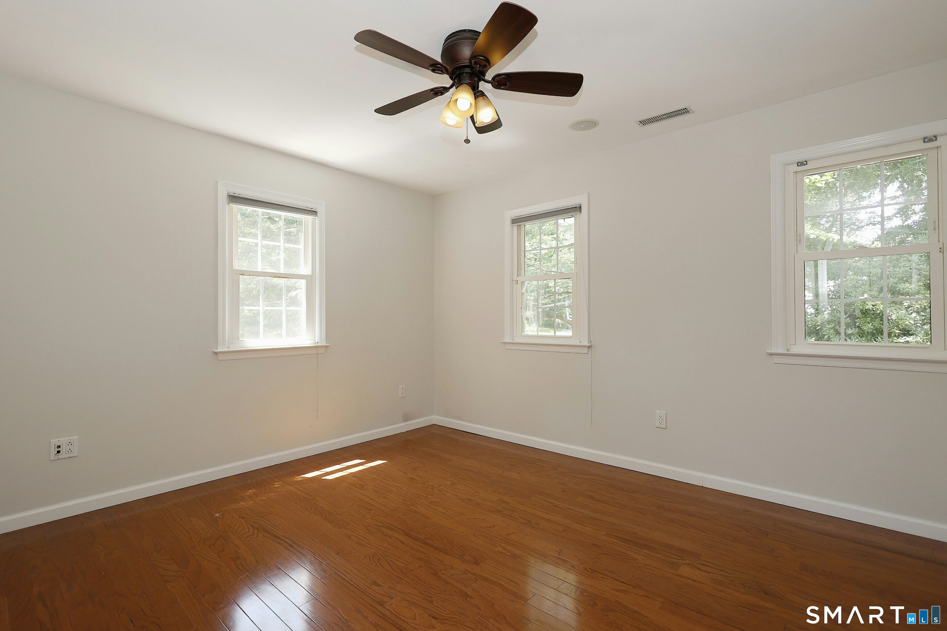59 Rising Ridge Road Ridgefield, CT 06877 - Photo 32 of 40