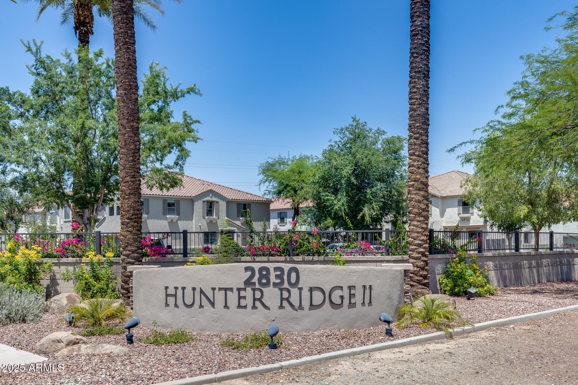 2941 East Darrow Street Phoenix, AZ 85042 - Photo 47 of 48 a sign on the side of a street