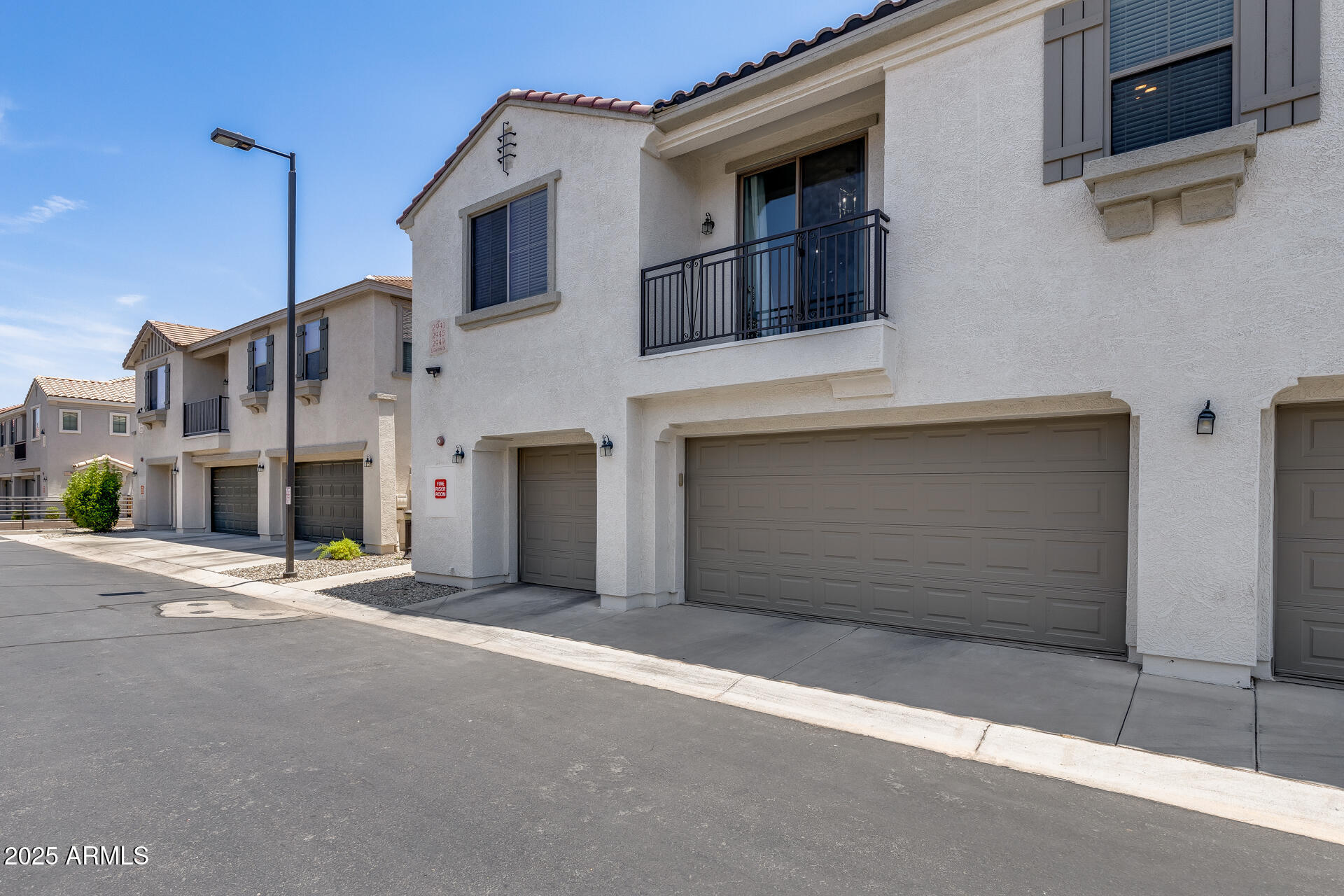 2941 East Darrow Street Phoenix, AZ 85042 - Photo 6 of 48 a view of a building with a street