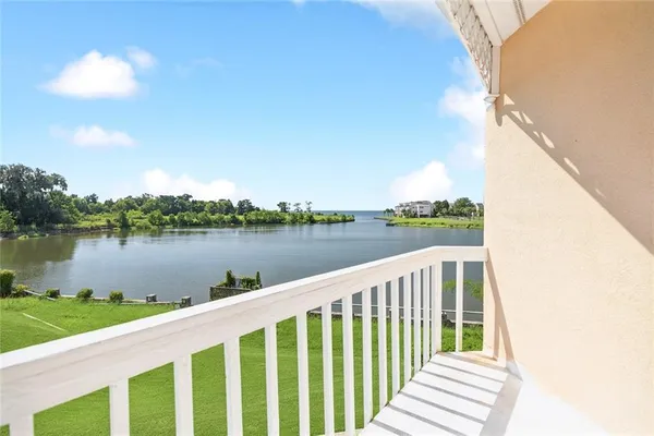 $209,900 | 807 Tops L Drive, Unit 807, Mandeville, LA 70448