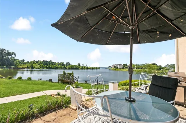 $239,900 | 807 Tops L Drive, Unit 807, Mandeville, LA 70448