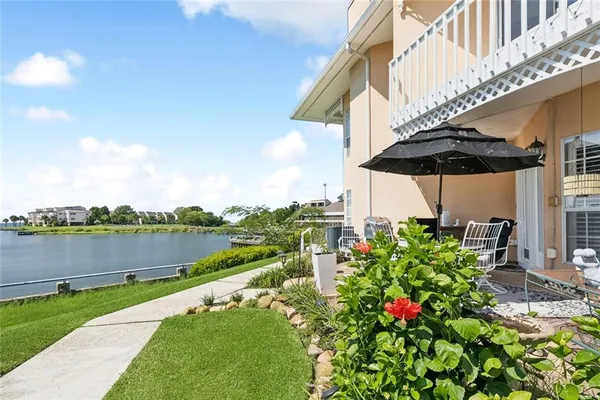 $209,900 | 807 Tops L Drive, Unit 807, Mandeville, LA 70448