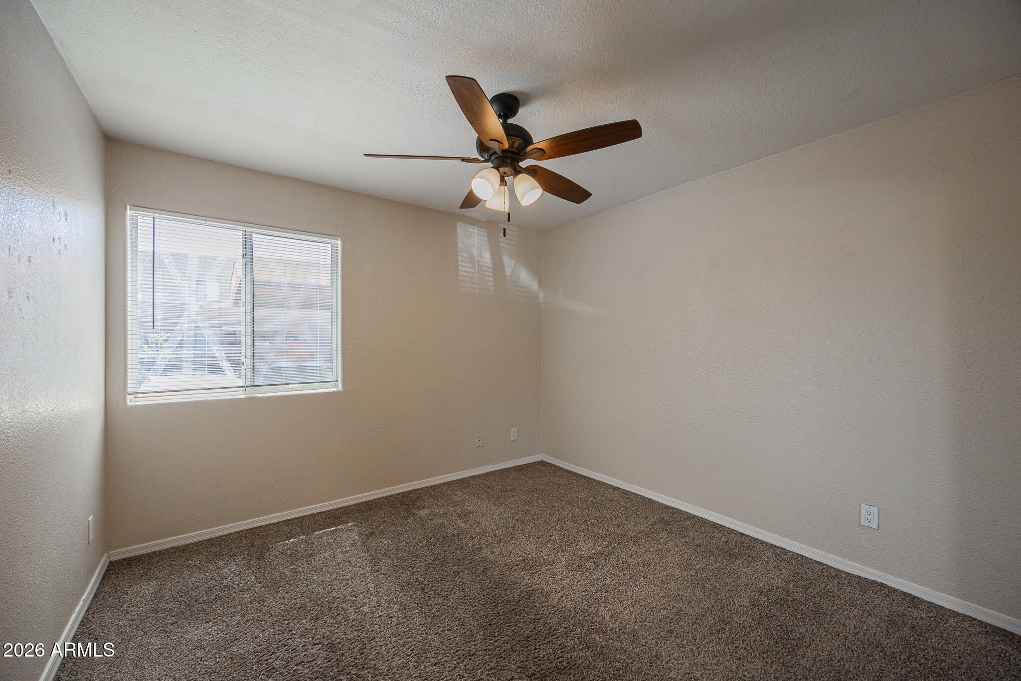 2121 West Royal Palm Road, Unit 1016 Phoenix, AZ 85021 - Photo 11 of 24 B33A2271