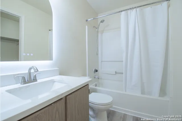 $235,000 | 8166 Cheryl Meadow Drive, Converse, TX 78109