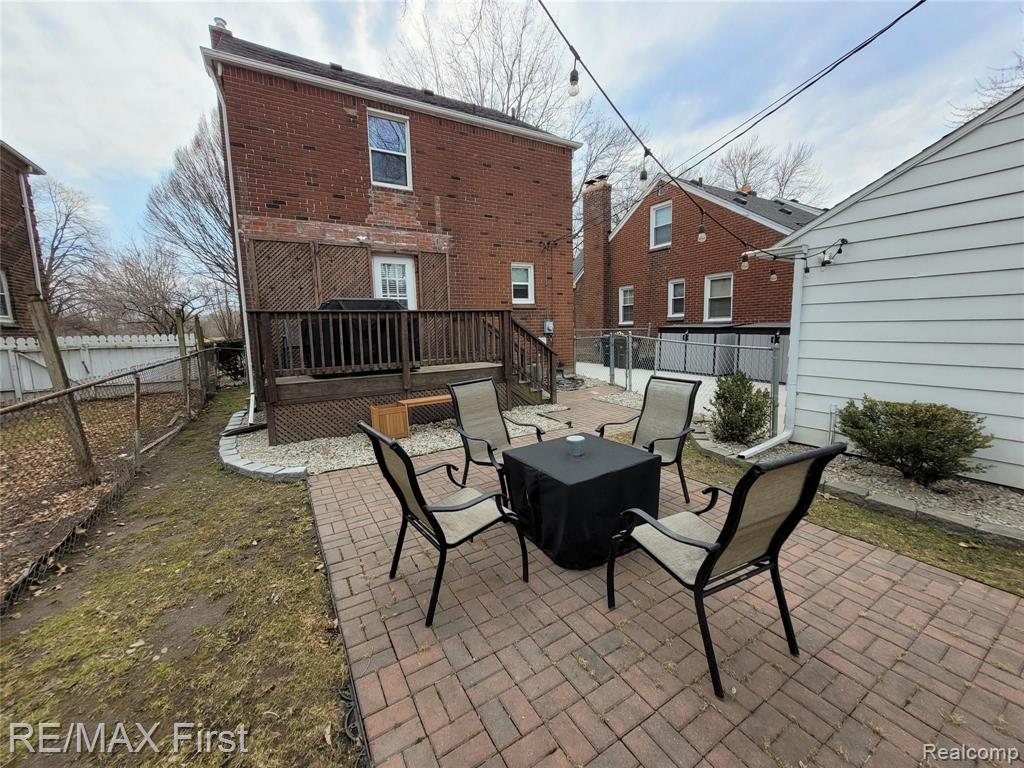 1168 Vernier Road Grosse Pointe Woods, MI 48236 - Photo 18 of 21