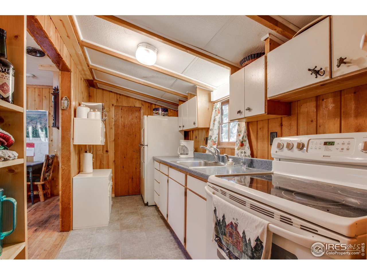 52 Peaceful Valley Road Lyons, CO 80540 - Photo 13 of 36 Gallery Image 13