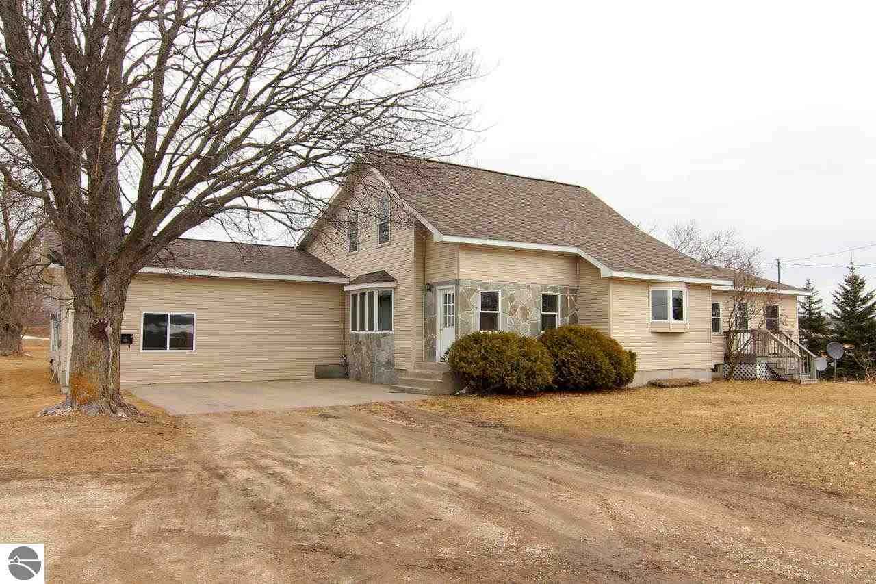 84 West Center Road Kingsley, MI 49649 - Photo 1 of 30 1796770.JPG