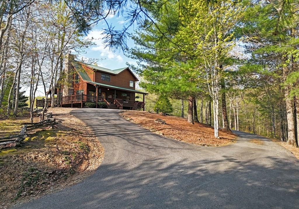 77 Walhala Trail Blue Ridge, GA 30513 - Photo 1 of 51 Main View