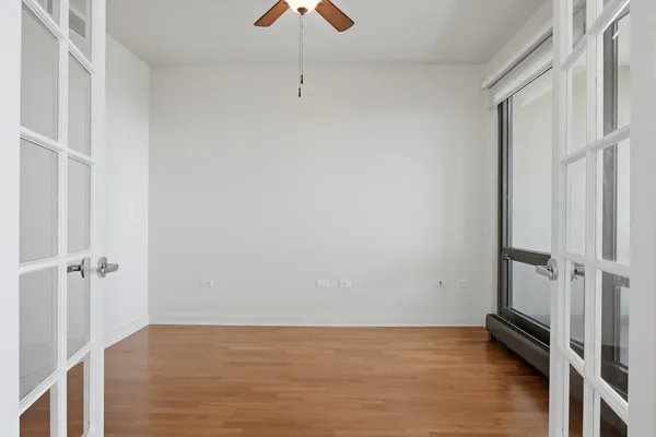 $875,000 | 130 North Garland Court, Unit 1803, Chicago, IL 60602