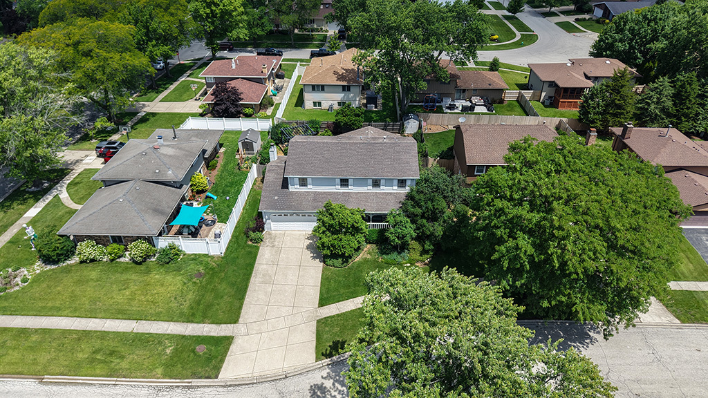403 Sara Avenue Lemont, IL 60439 - Photo 24 of 27