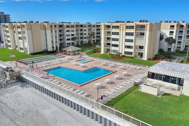 $475,000 | 4175 South Atlantic Avenue, Unit 4070, New Smyrna Beach, FL 32169