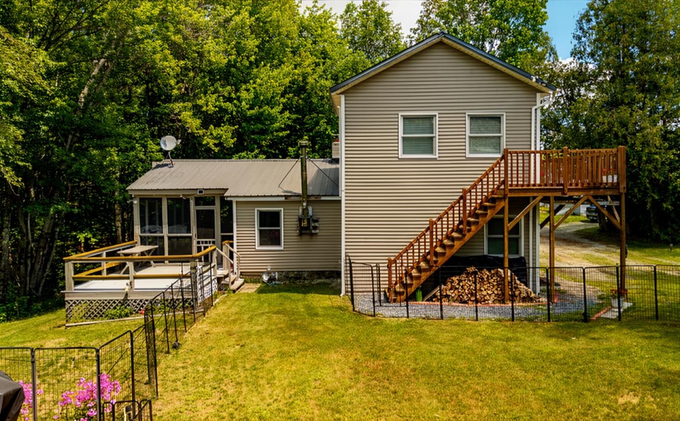 378 Highway 3 Carroll, NH 03595 - Photo 3 of 53