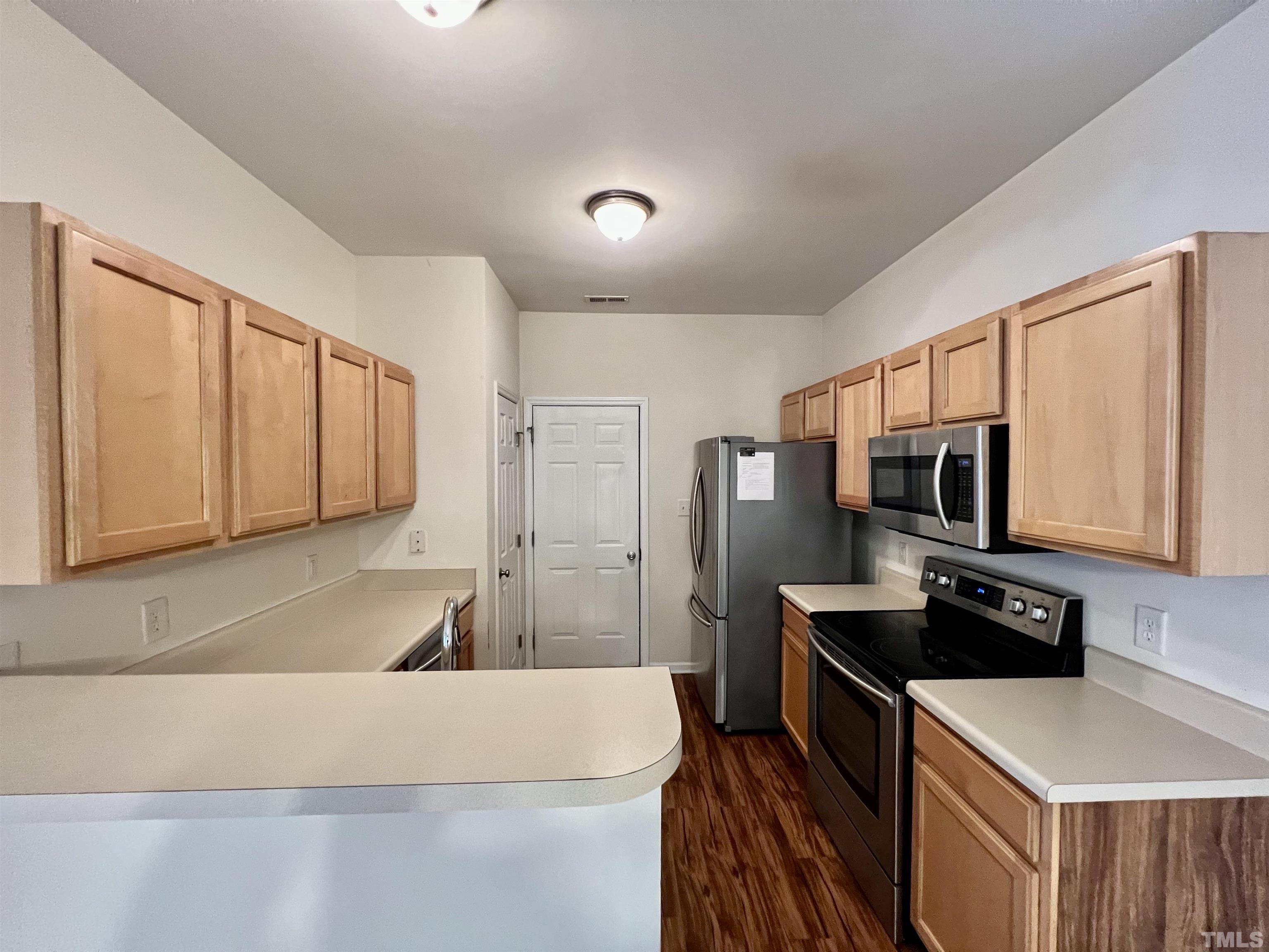 8625 Boysenberry Lane Raleigh, NC 27616 - Photo 6 of 14 Gallery Image 6