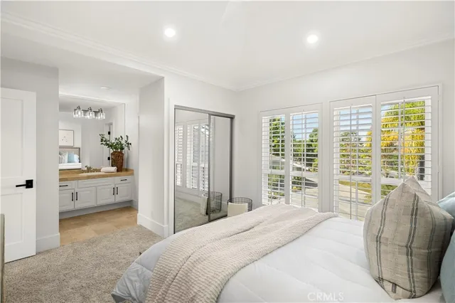 $2,895,000 | 990 Bayside Cove, Unit 609, Newport Beach, CA 92660