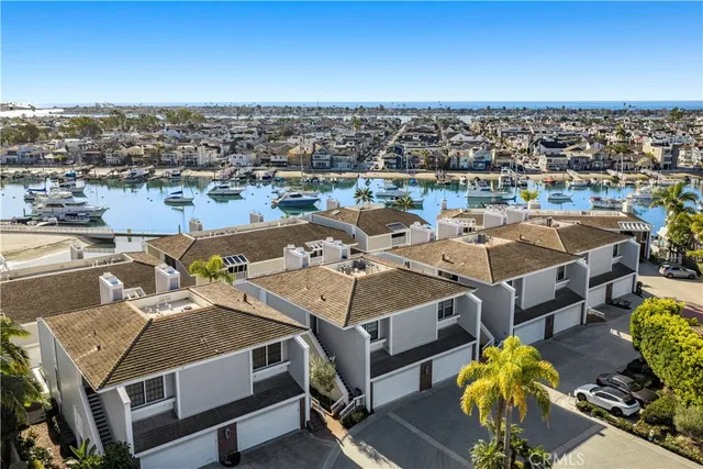 $2,895,000 | 990 Bayside Cove, Unit 609, Newport Beach, CA 92660