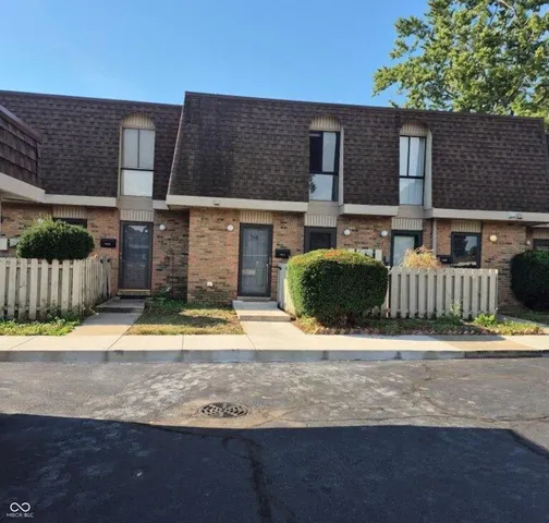 $124,900 | 7411 Countrybrook Drive, Indianapolis, IN 46260